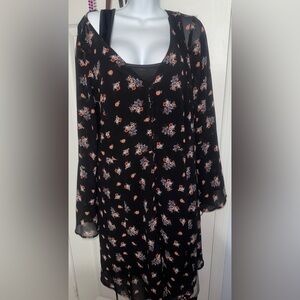 Torrid 3x Sheer Bell Sleeve Black Floral Chiffon Dress Flowy Two piece sexy